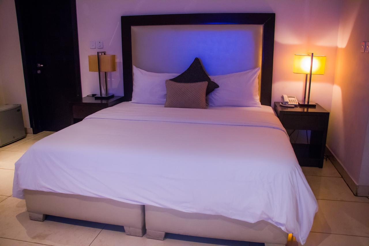S & S Hotel & Suites 拉各斯 外观 照片