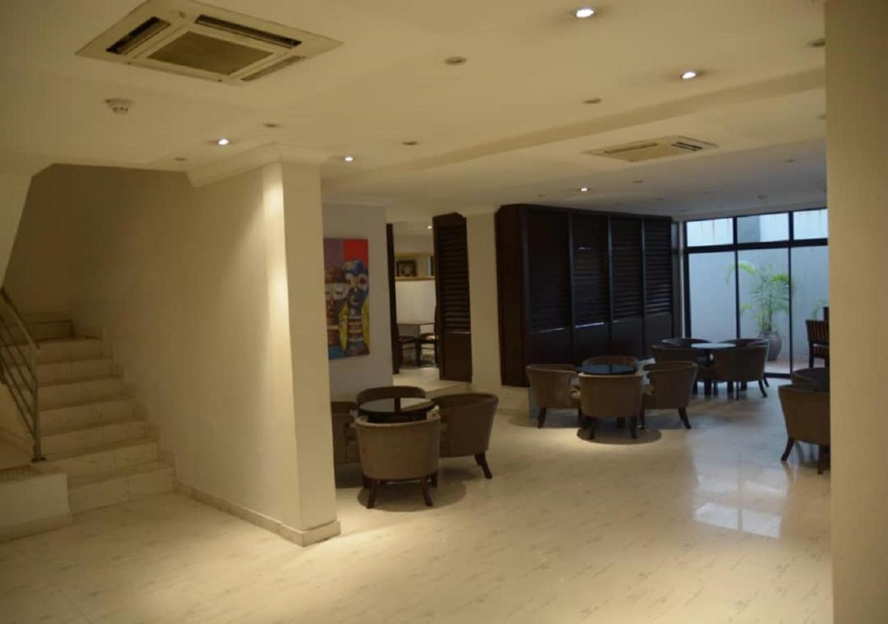 S & S Hotel & Suites 拉各斯 外观 照片