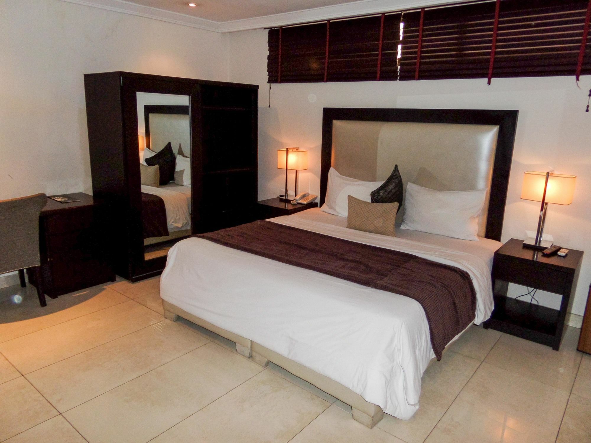 S & S Hotel & Suites 拉各斯 外观 照片